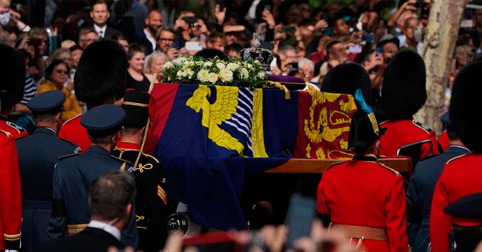 Funeral Isabel II