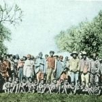 Bundesarchiv_Bild_146-2003-0005_Deutsch-Sudwest-Afrika_Kriegsgefangene_Herero-743×420
