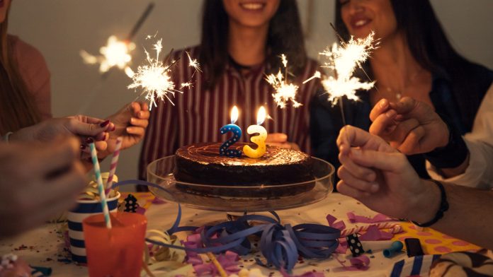 Hasta ahora, los ciudadanos coreanos celebraban su primer aniversario nada más nacer (Imagen de Freepik)